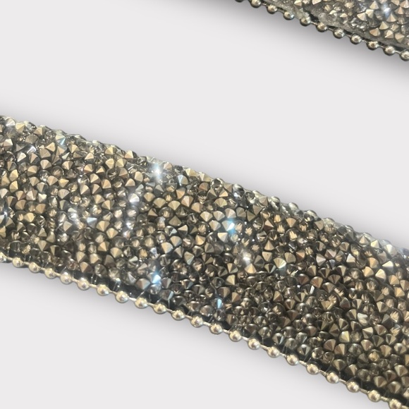 Black and Silver Beaded Rhinestone Leather Belt - Picture 4 of 5